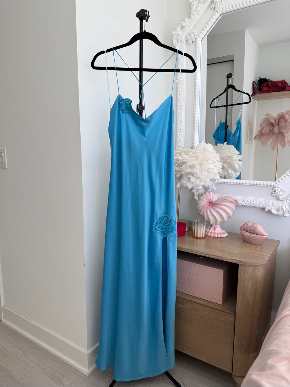 Vintage Y2k La Senza Blue Slip Nightgown with Floral Appliqué - Picture 2 of 13